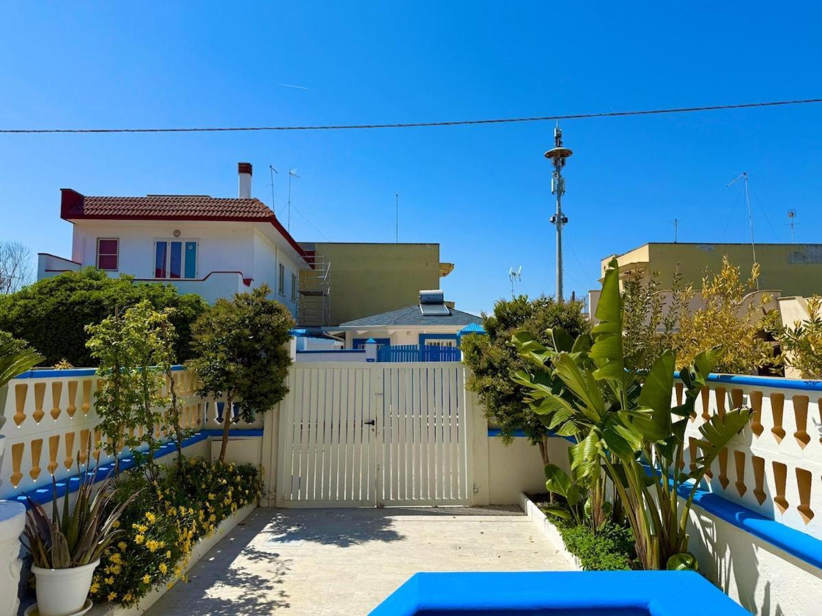 Villa Ranieri-Casa Con Vista A Campo Di Mare Torre San Gennaro المظهر الخارجي الصورة