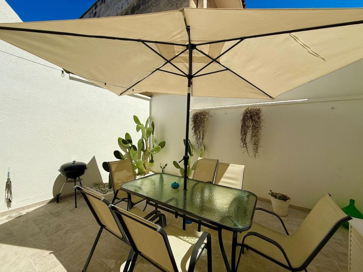 Villa Ranieri-Casa Con Vista A Campo Di Mare Torre San Gennaro المظهر الخارجي الصورة